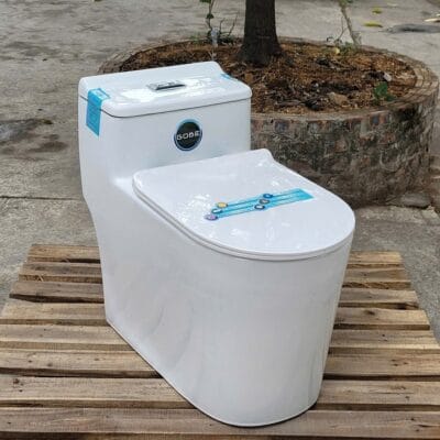 Bồn cầu 1 khối liền