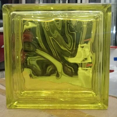 Gạch kính màu vàng trơn kích thước 190x190x80mm AVSING