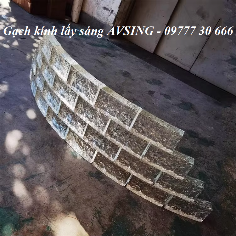 Gạch kính uốn cong lấy sáng Gạch kính uốn cong lấy sáng
